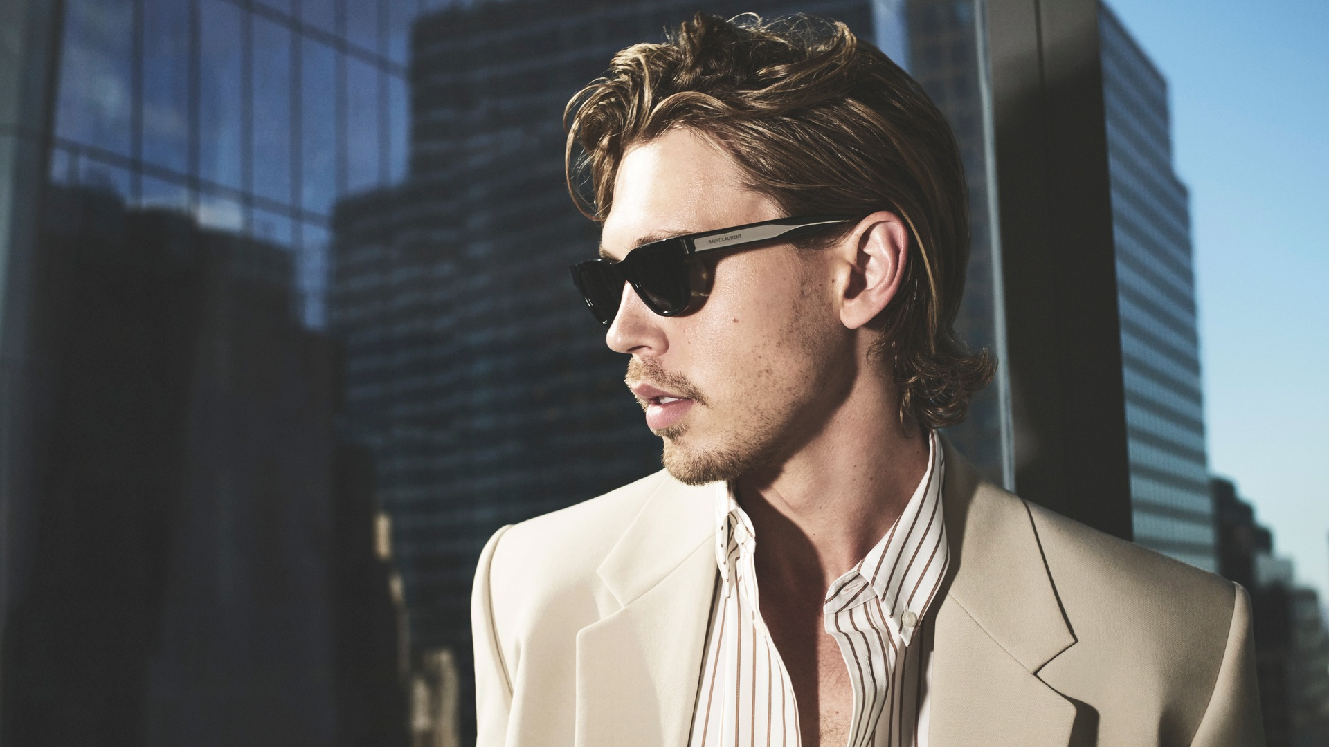 Saint Laurent gözlüklerinin mimari ve heykelsi formları